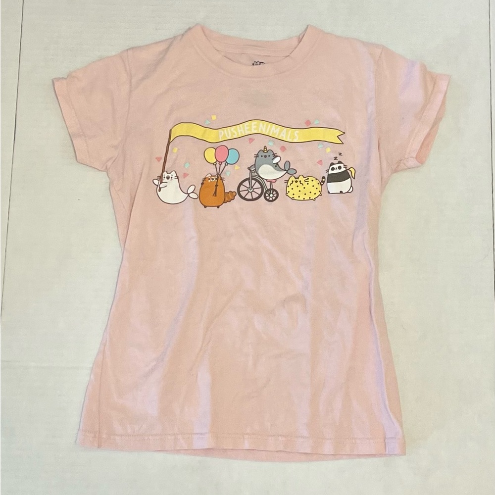 Plush cat-animals t-shirt